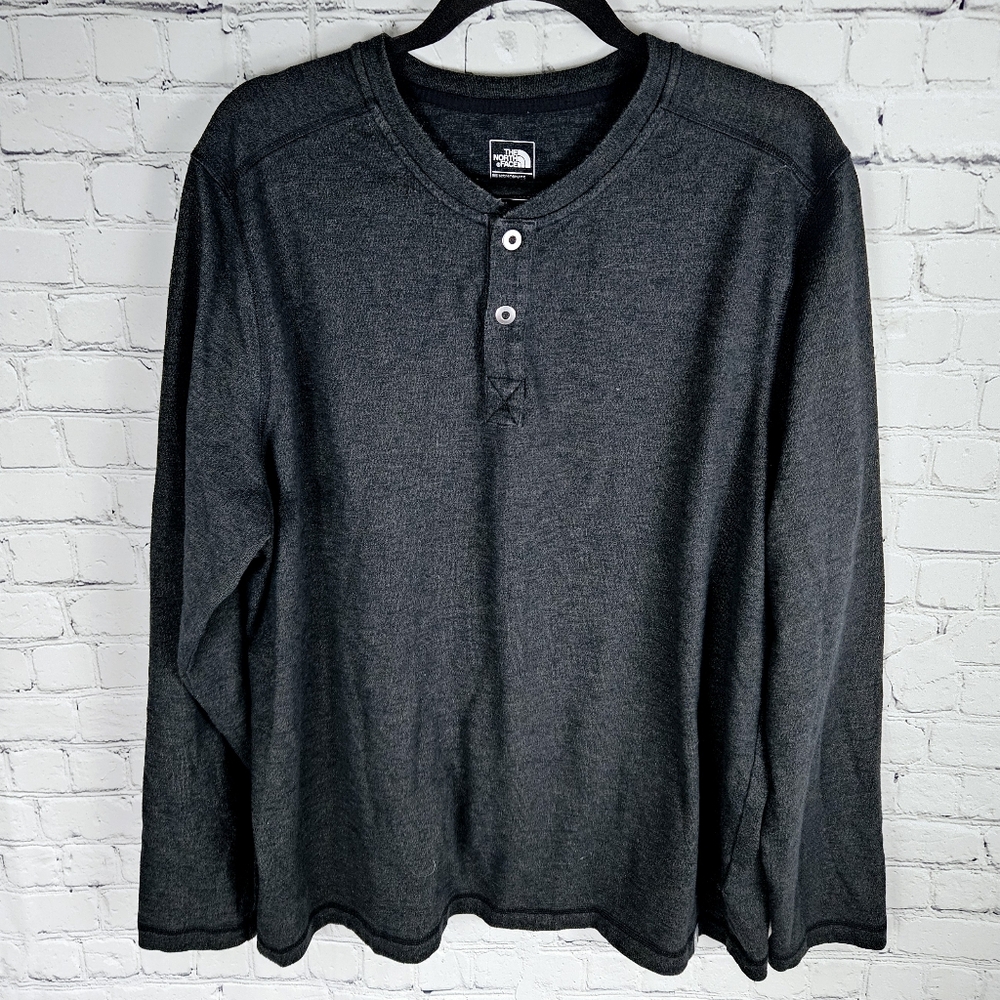 THE NORTH FACE | long sleeve henley shirt